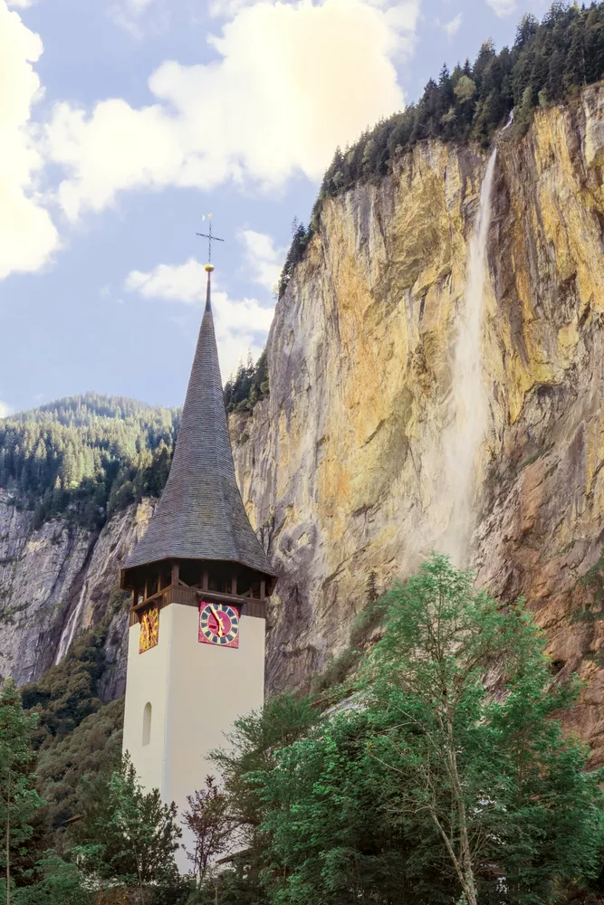 making the tower white using color balance rgb
