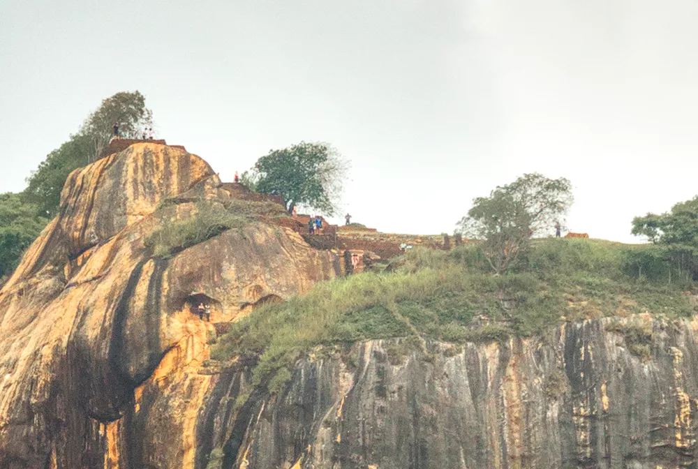 sigiriya rock zoomed in